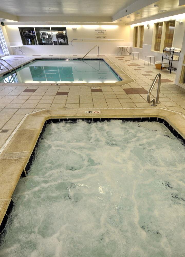 Fairfield Inn By Marriott Loveland Fort Collins Bagian luar foto