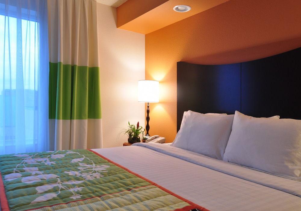 Fairfield Inn By Marriott Loveland Fort Collins Bagian luar foto