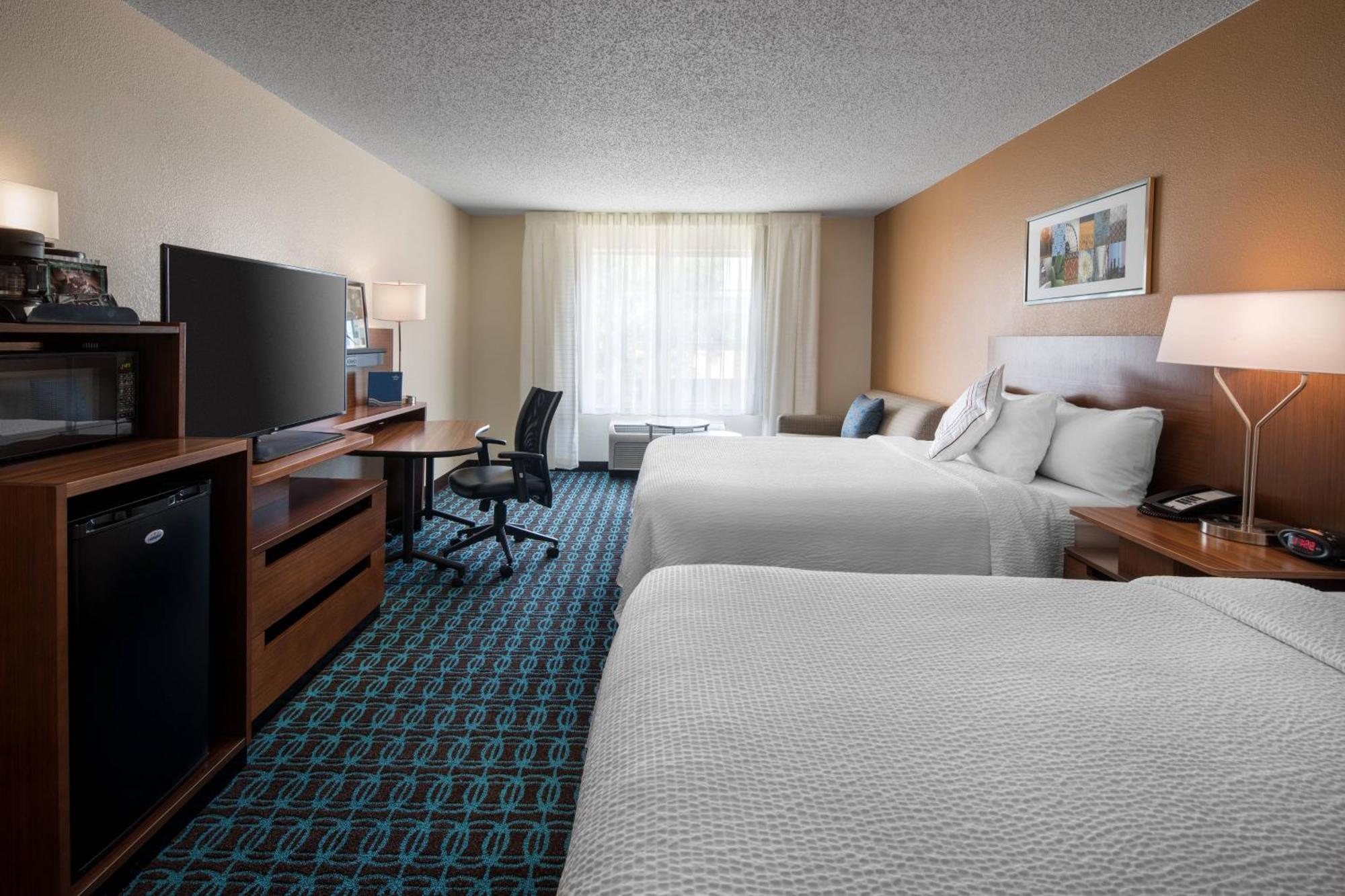 Fairfield Inn By Marriott Loveland Fort Collins Bagian luar foto