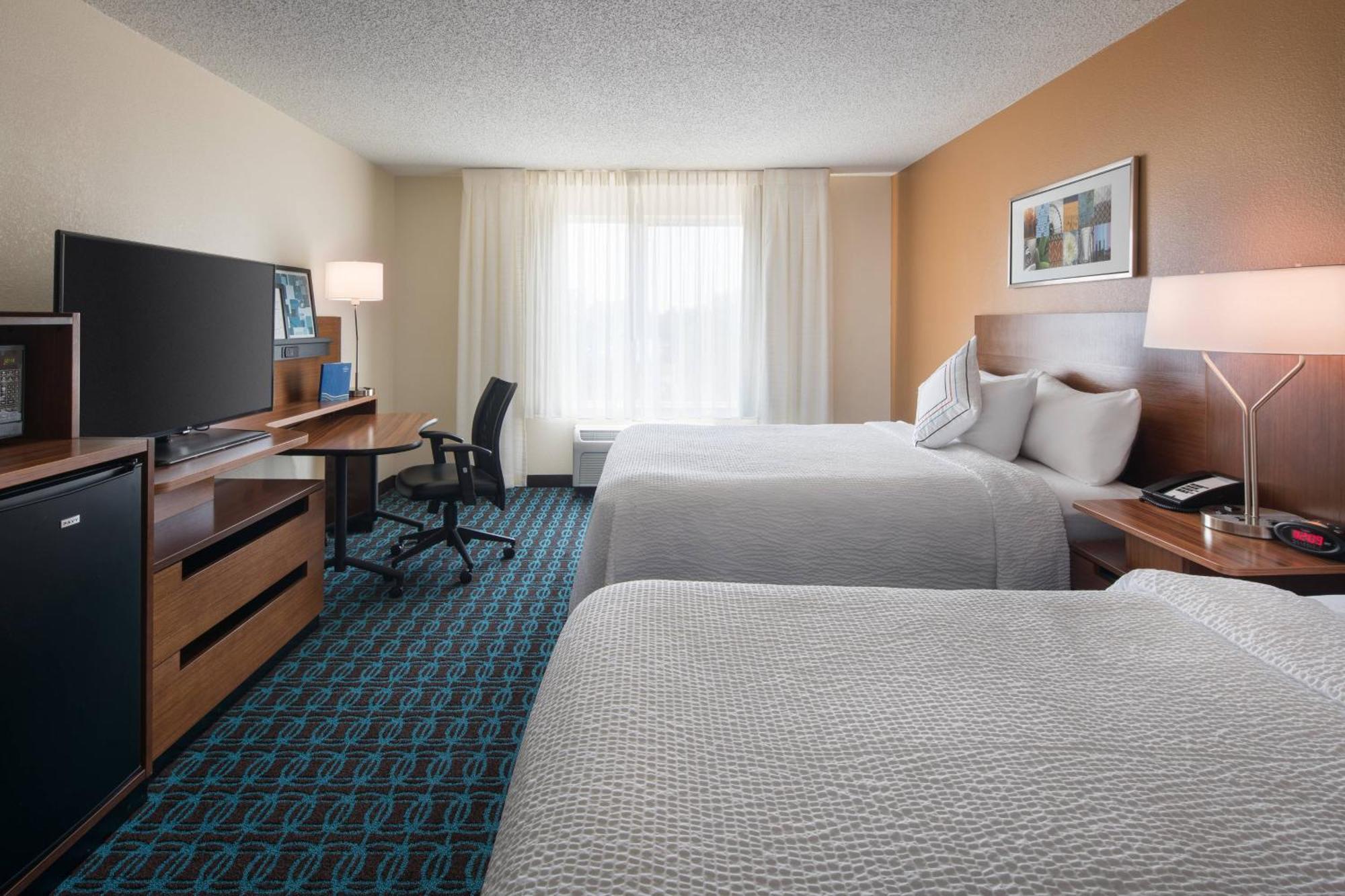 Fairfield Inn By Marriott Loveland Fort Collins Bagian luar foto