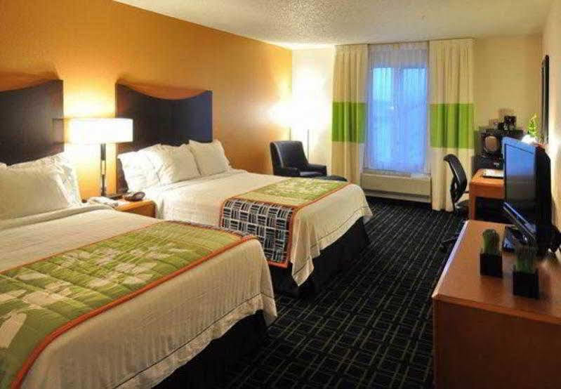 Fairfield Inn By Marriott Loveland Fort Collins Bagian luar foto